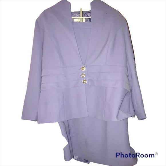 PLUS SIZE Promise New York Suit - Picture 1 of 4